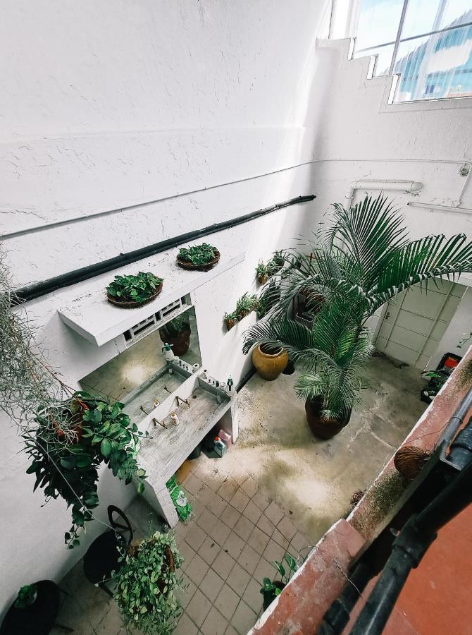 111 Hutton Lane Hostel Τζωρτζ Τάουν Εξωτερικό φωτογραφία