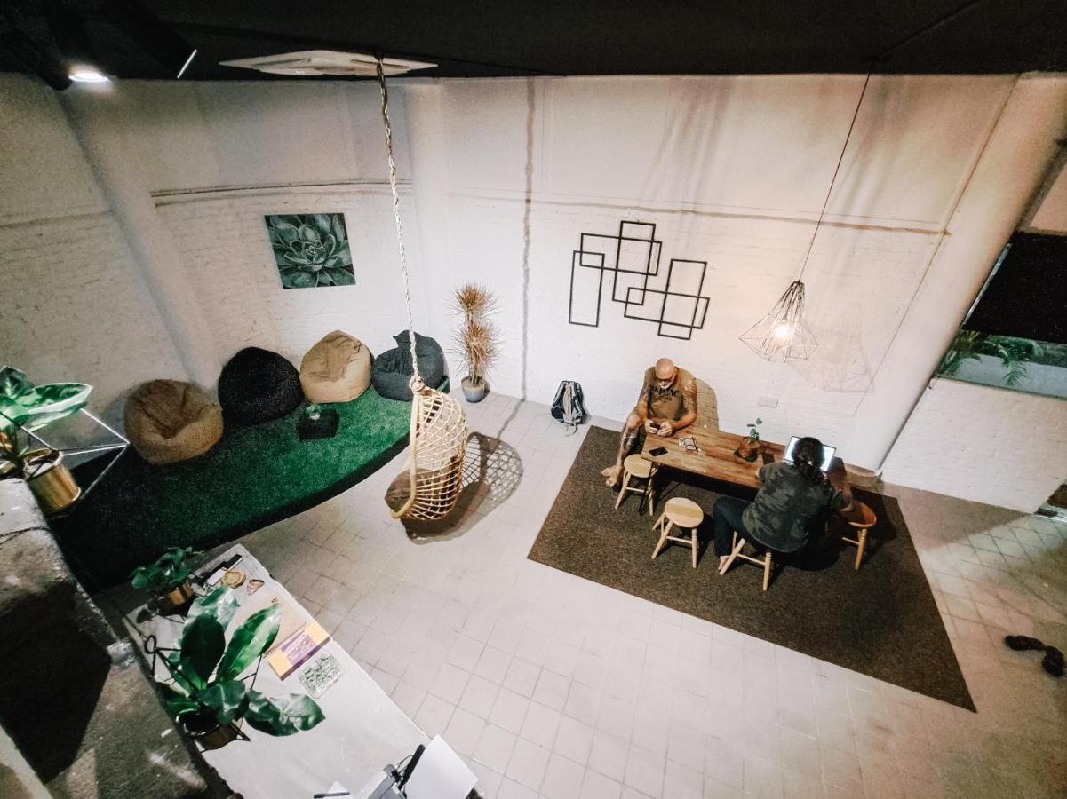 111 Hutton Lane Hostel Τζωρτζ Τάουν Εξωτερικό φωτογραφία
