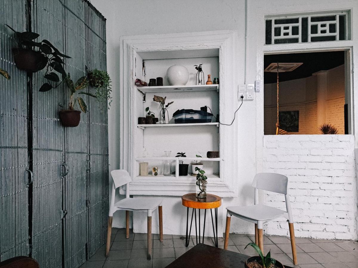111 Hutton Lane Hostel Τζωρτζ Τάουν Εξωτερικό φωτογραφία